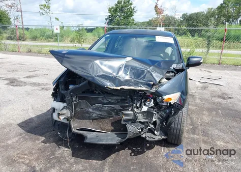 2010 Honda Insight Ex z USA, uszkodzony, nr VIN JHMZE2H78AS023858